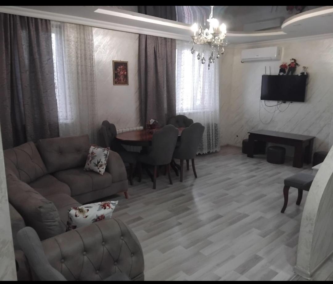 Apartament With Sea View Lägenhet Batumi Exteriör bild
