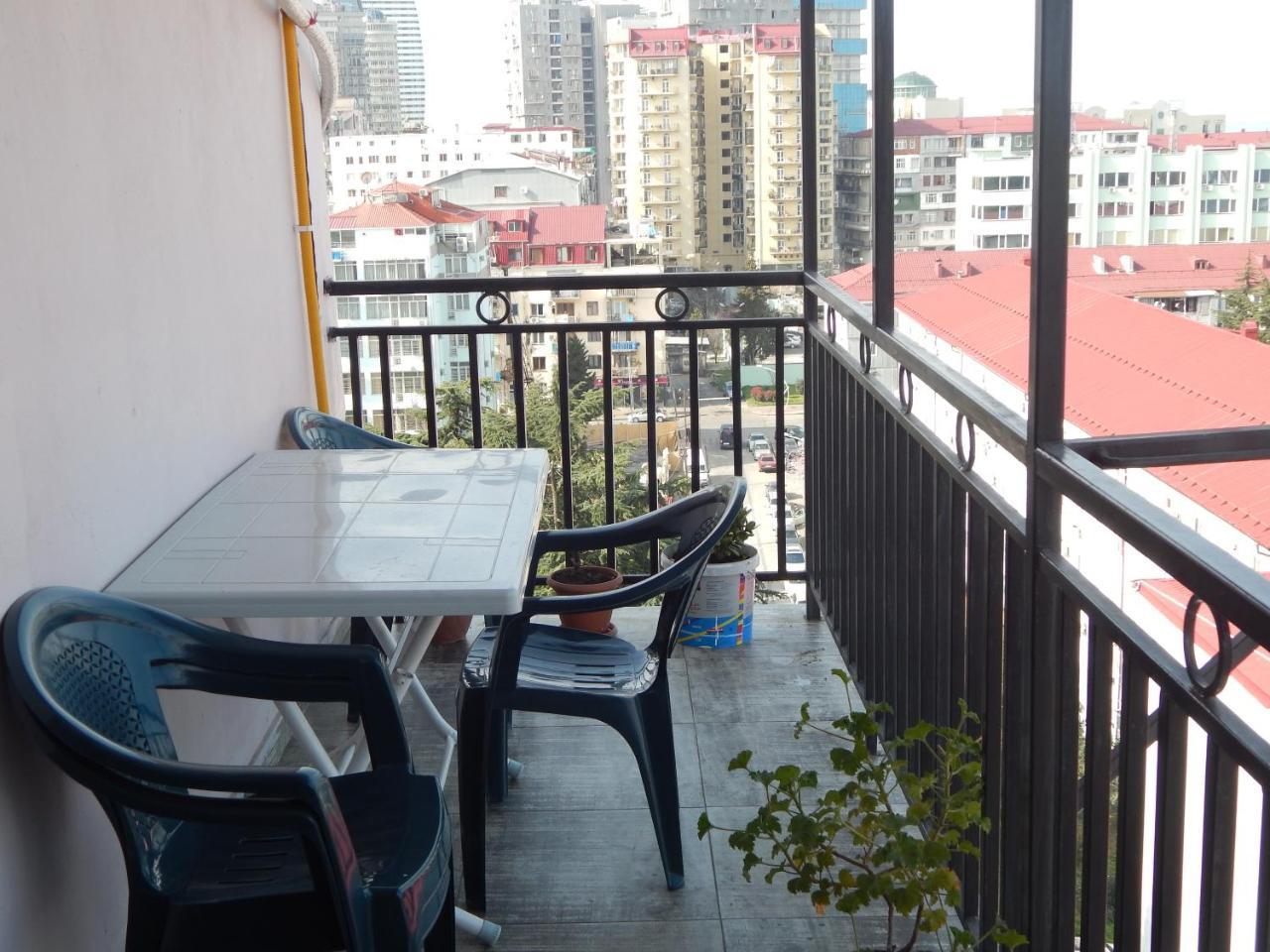 Apartament With Sea View Lägenhet Batumi Exteriör bild